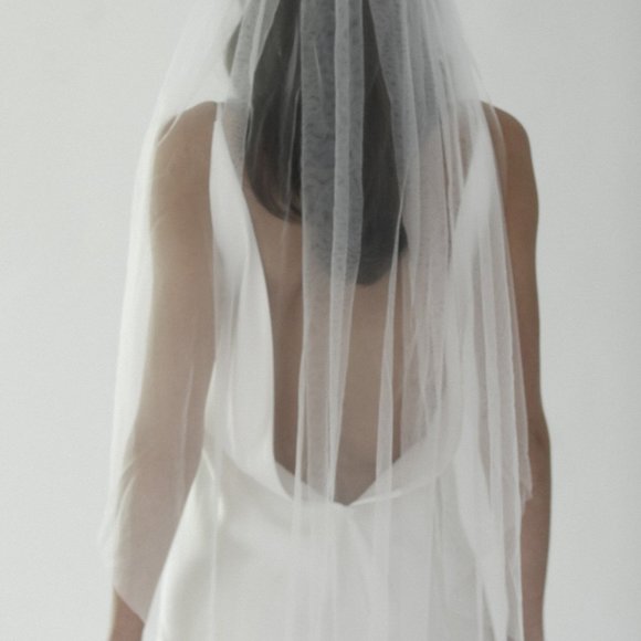 A.B. Ellie Raw Edge Veil Drop Length - Picture 7 of 12